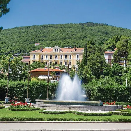 With Swimming Pool * Матульи