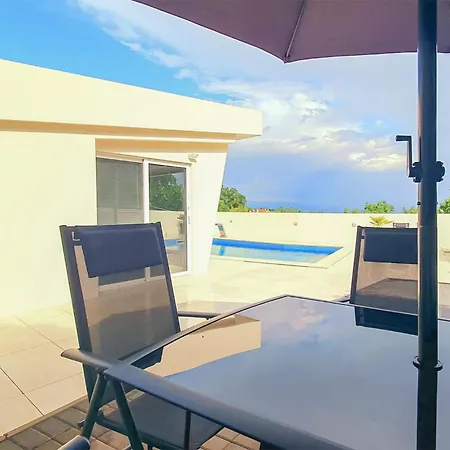 With Swimming Pool Матульи