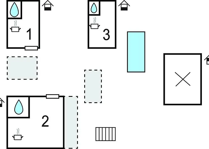 With Swimming Pool Holiday home *